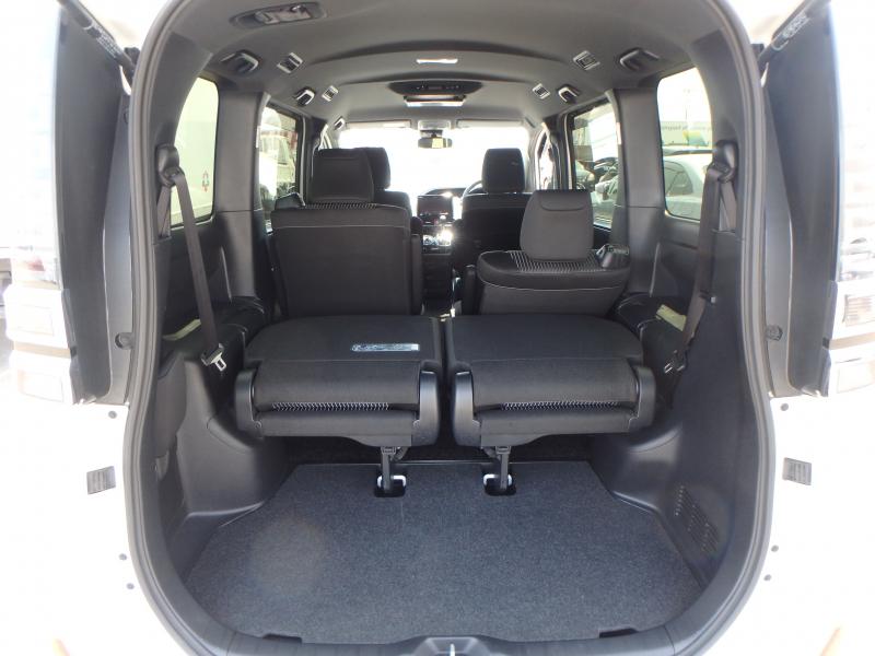 Interior view 3